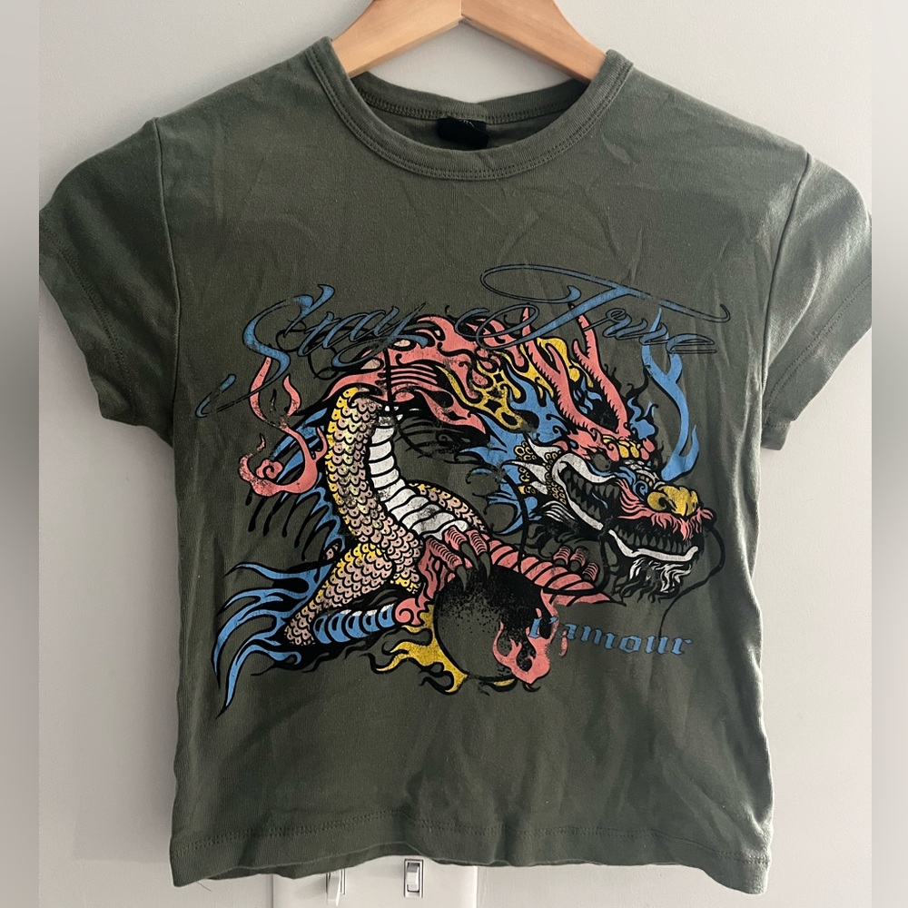URBAN OUTFITTERS Graphic Tee